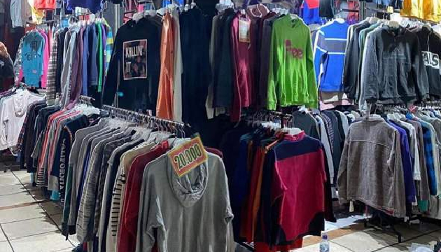 Streetsecond Supplier Thrift Shop di Bandung